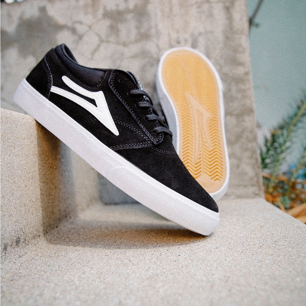 NWT Lakai Griffin Black Suede and White Sneakers 6.5 Men's 8 Womens